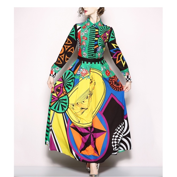 vicky & lucas Dresses & Skirts - NWT Vicky & Lucas Long Sleeve Printed Dress Size M